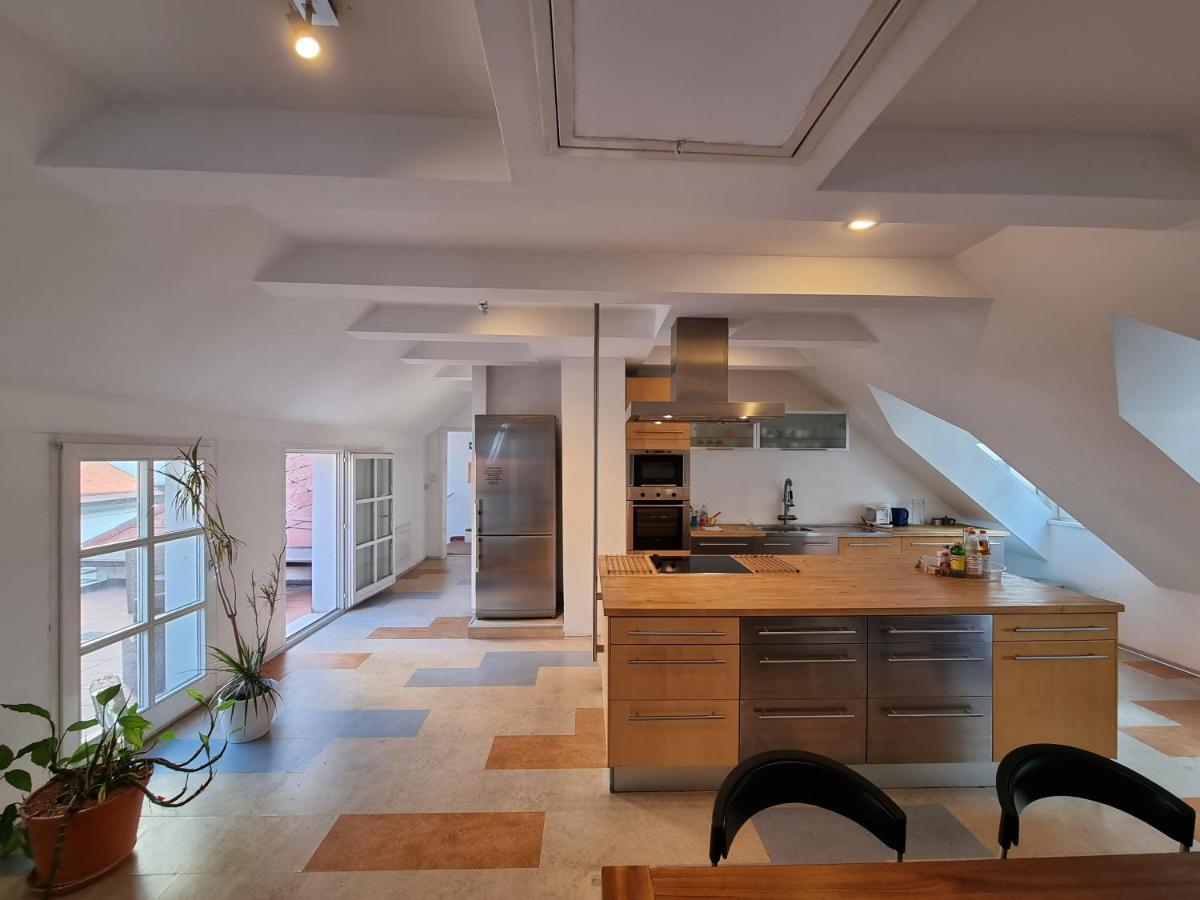 Alina'S Appartement Wenen Buitenkant foto