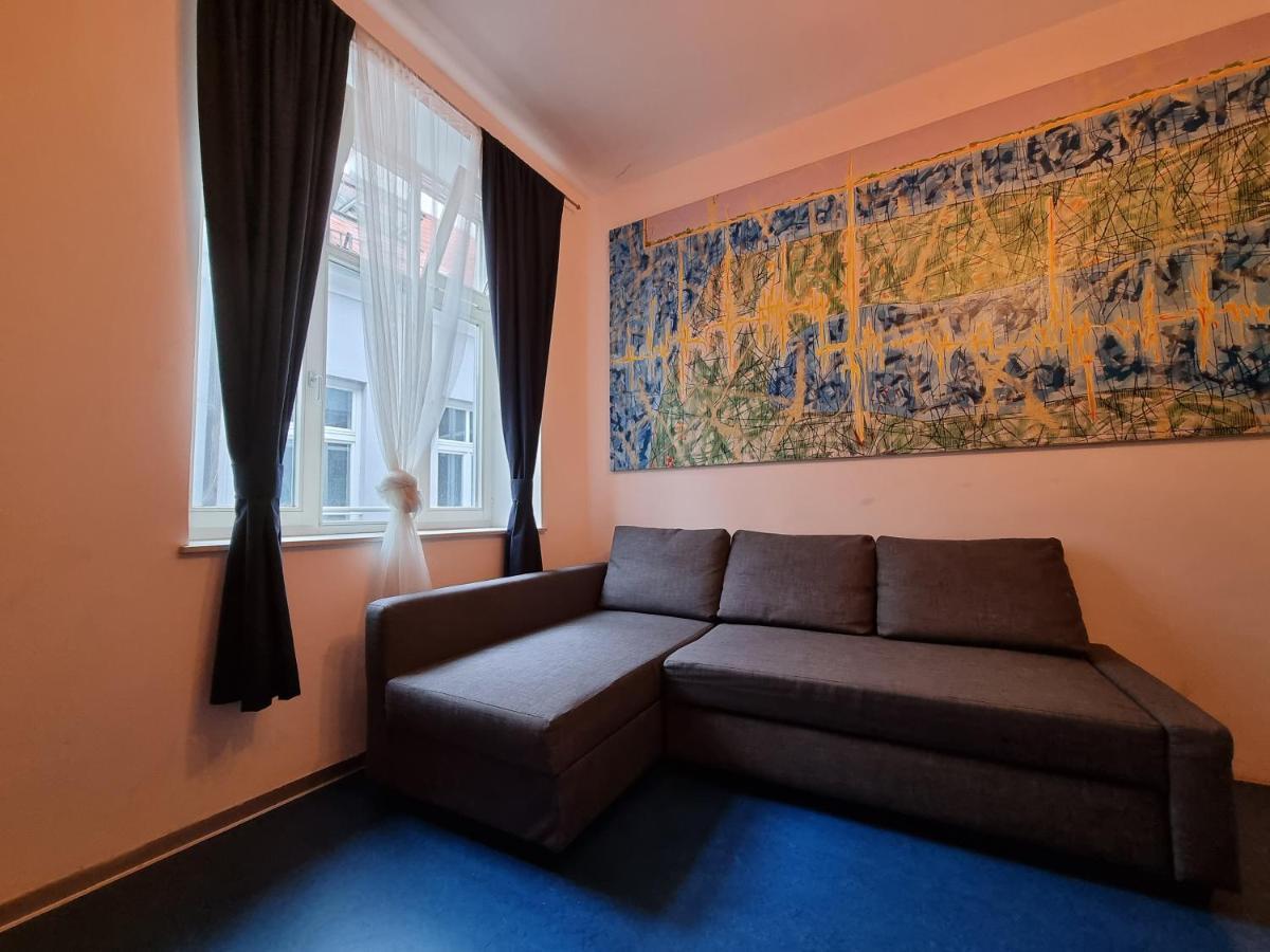 Alina'S Appartement Wenen Buitenkant foto